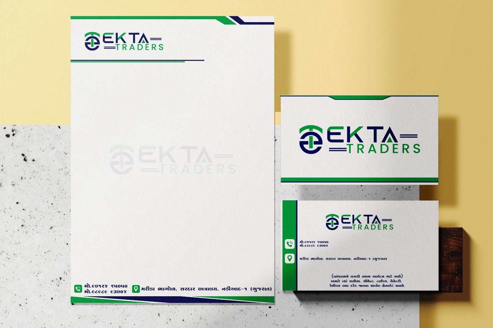 Spot UV Contrast Visiting Cards